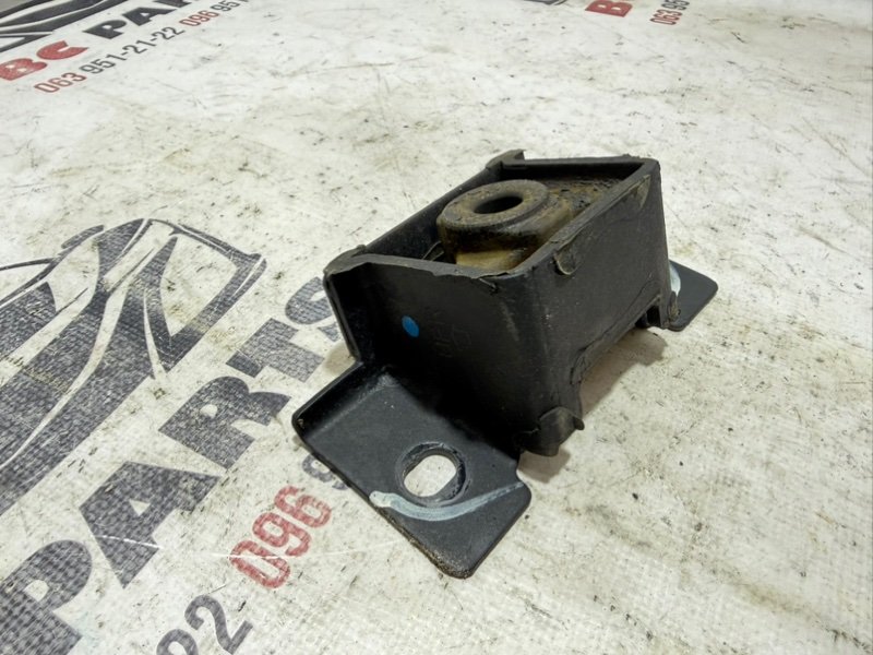 Подушка глушителя Rogue 2022 T33 1.5 Подушка глушителя Rogue 2022 T33 1.5