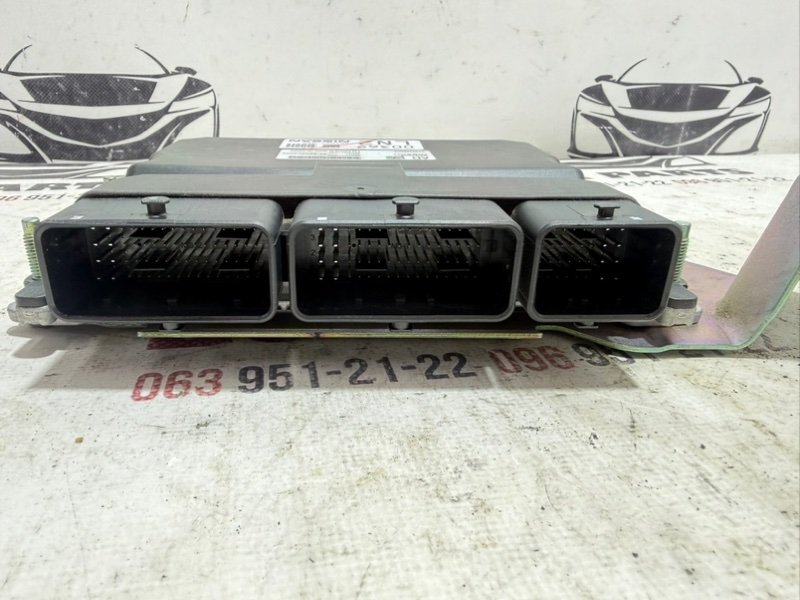 Блок управления двигателем Nissan Rogue T33 1.5