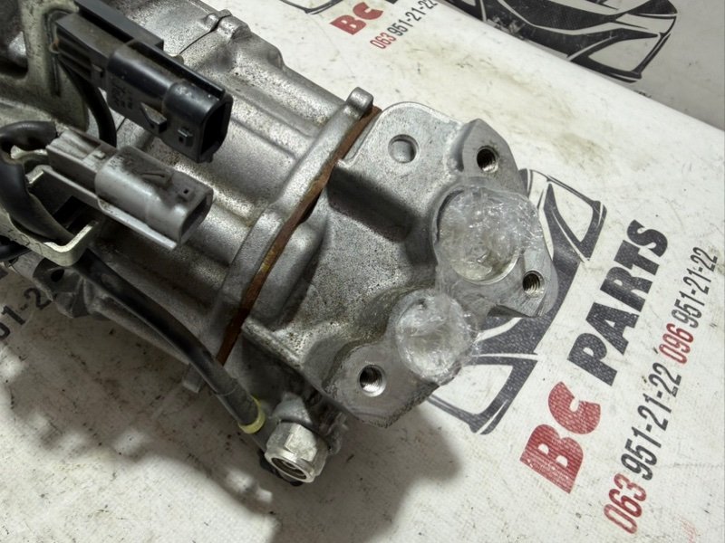 Компрессор кондиционера Rogue 2022 T33 1.5