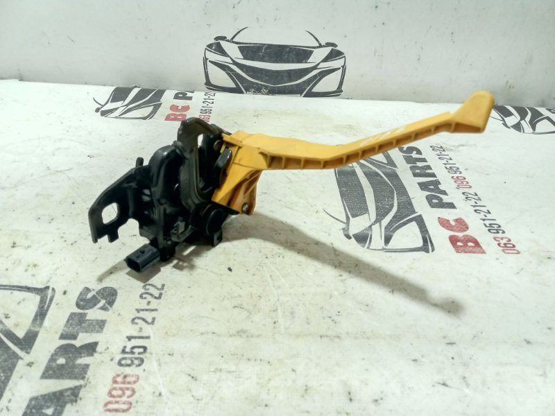 Замок капота Rogue 2022 T33 1.5