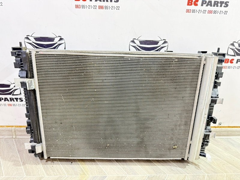 Кассета радиаторов Nissan Rogue 2022 T33 1.5 214106RR0B Б/У