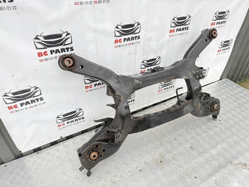 Подрамник задний Rogue 2021 T33 2.5