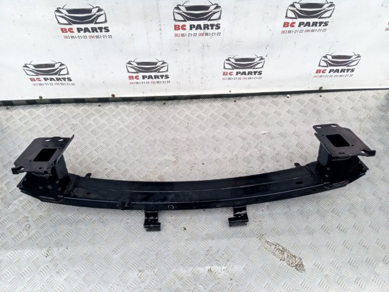 Усилитель бампера передний Nissan Rogue T33 1.5