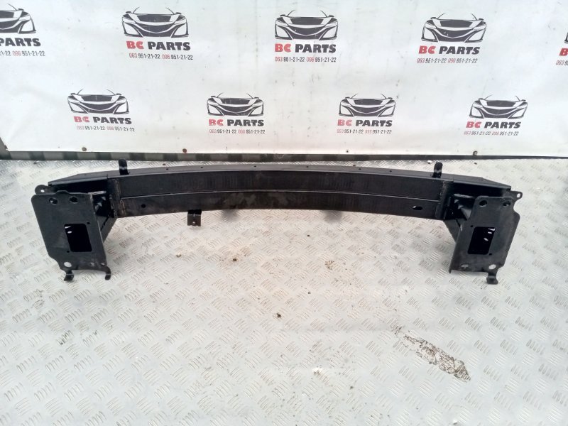 Усилитель бампера передний Rogue 2022 T33 1.5