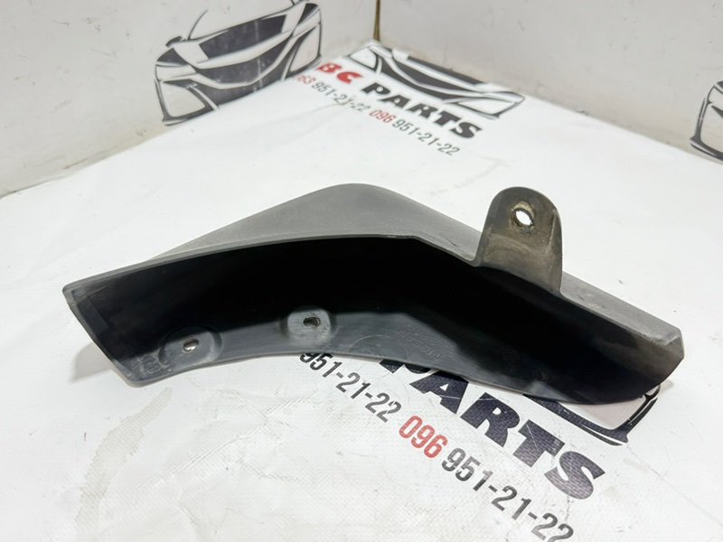 Брызговик задний правый Rogue 2022 T33 1.5