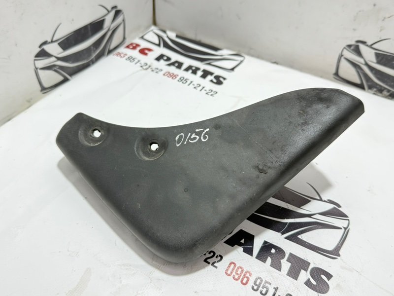 Брызговик задний правый Rogue 2022 T33 1.5