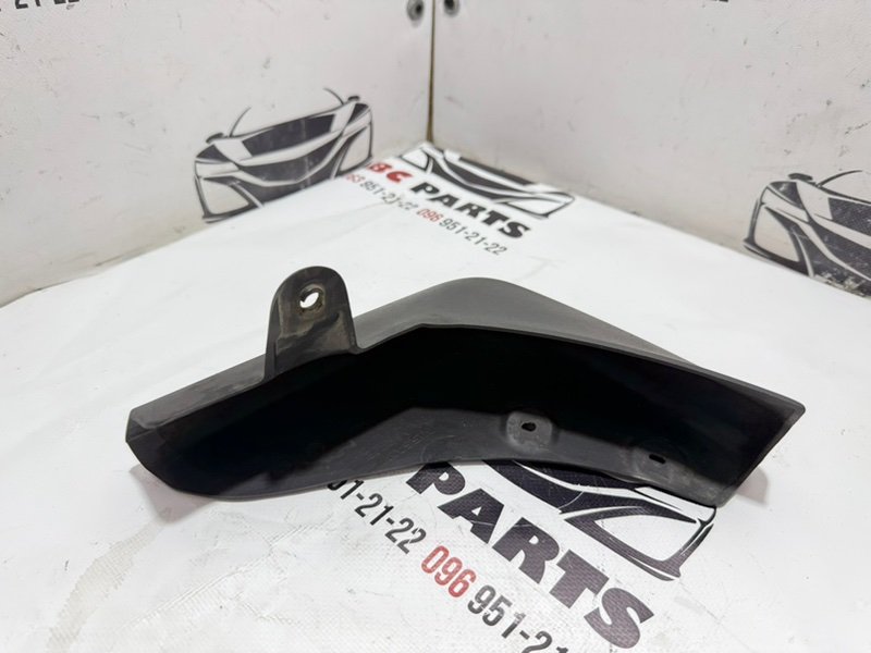 Брызговик задний левый Rogue 2022 T33 1.5