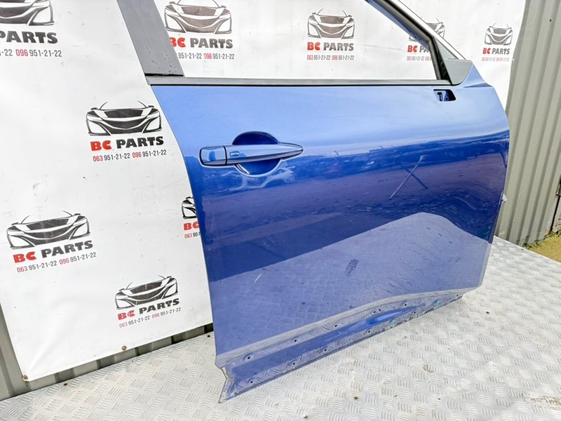 Дверь боковая передняя правая Rogue 2021 T33 2.5