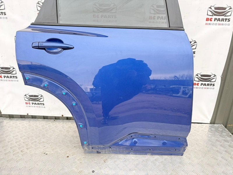 Дверь боковая задняя правая Rogue 2021 T33 2.5