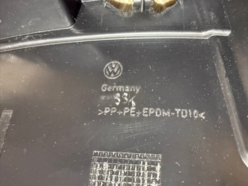 Подкрылок передний левый Tiguan 2018-2015 2