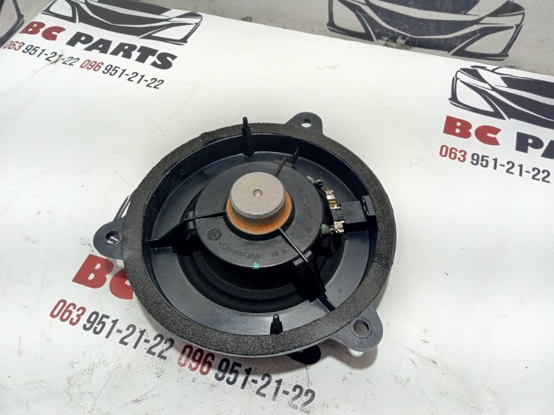 Динамик задний Nissan Rogue T33 1.5