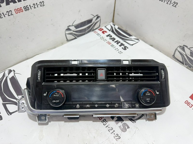Блок управления климат-контролем Nissan Rogue 2021 T33 2.5 275006rl3a Б/У