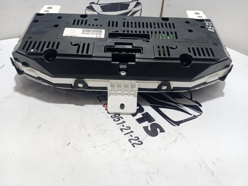 Панель приборов Rogue 2021 T33 2.5