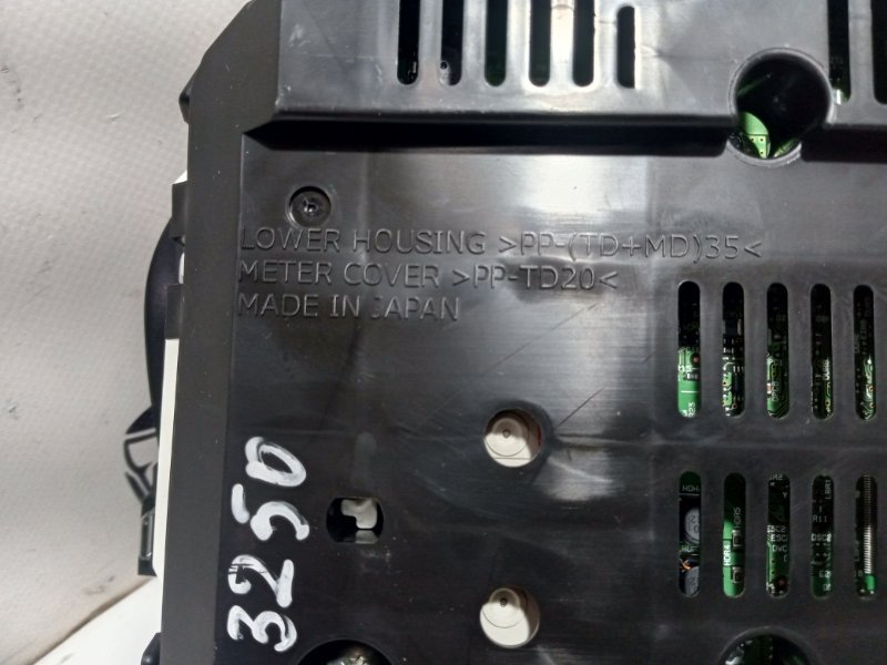 Панель приборов Rogue 2021 T33 2.5
