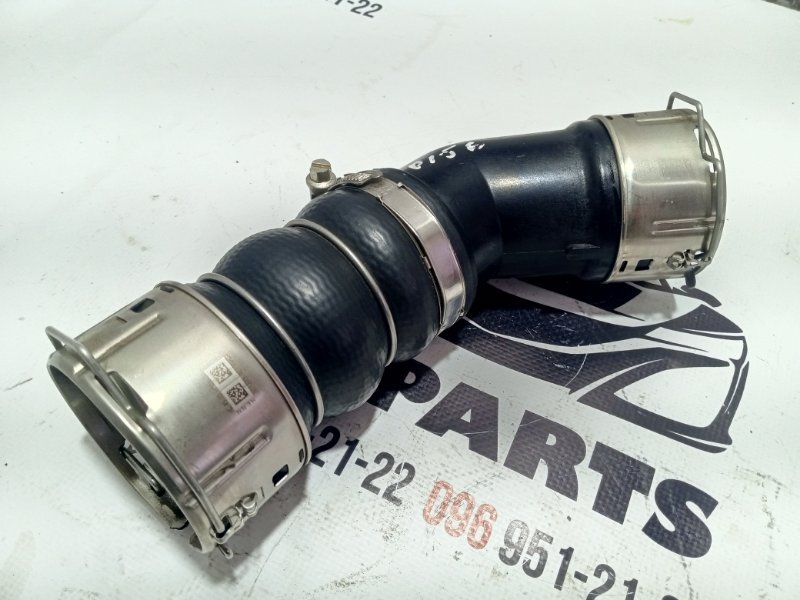 Патрубок интеркулера правый Rogue 2022 T33 1.5