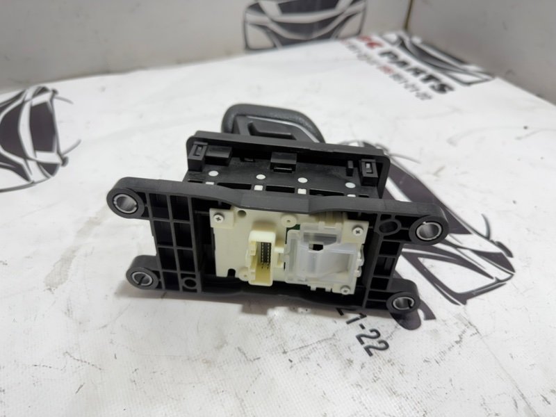 Селектор АКПП Rogue 2021 T33 2.5 Селектор АКПП Rogue 2021 T33 2.5