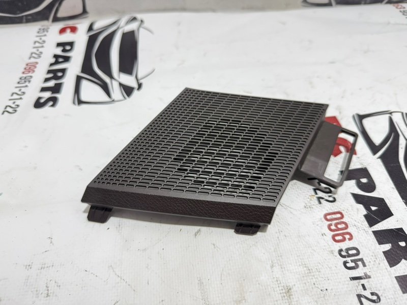 Накладка торпедо левая Nissan Rogue 2021 T33 2.5 281776rb0a Б/У