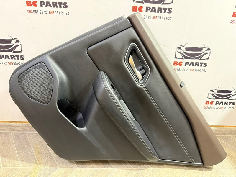 Обшивка боковой двери задняя правая Nissan Rogue 2021 T33 2.5 829A0-6RL3A Б/У