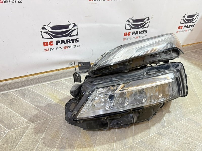 Фара Led передняя левая Nissan Rogue T33