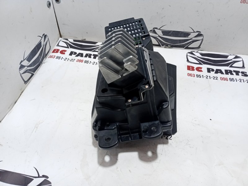 Проекция на лобовое стекло Rogue 2022 T33 1.5