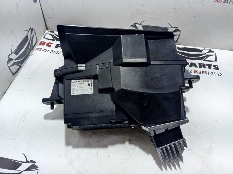 Проекция на лобовое стекло Rogue 2022 T33 1.5