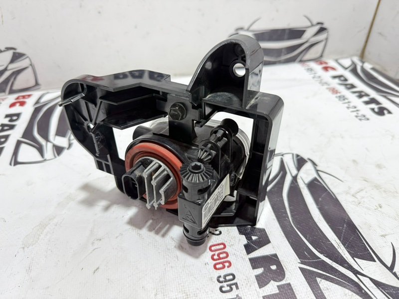 Фара противотуманная левая Rogue 2022 T33 1.5