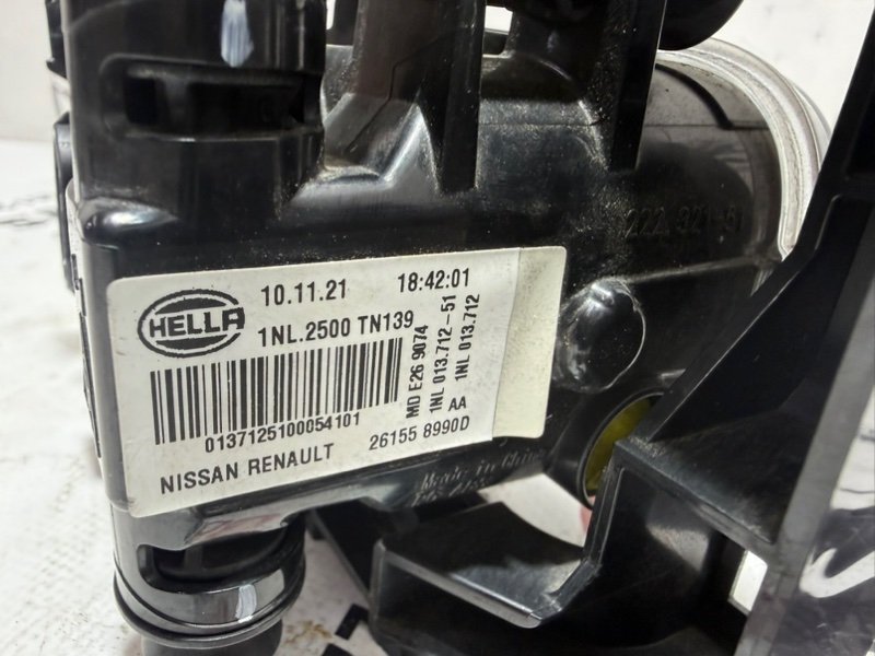 Фара противотуманная левая Rogue 2022 T33 1.5