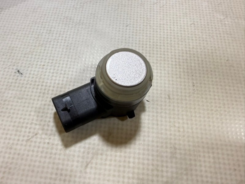 Датчик парковки передний Nissan Rogue 2022 T33 1.5 284387003r Б/У