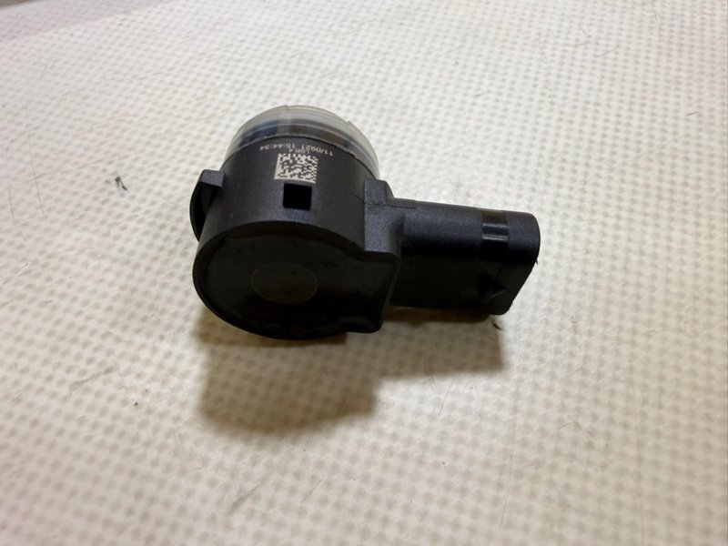 Датчик парковки передний Nissan Rogue T33 1.5 Датчик парковки передний Nissan Rogue T33 1.5