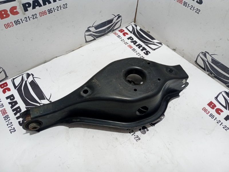 Рычаг подпружинный задний Rogue 2021 T33 2.5