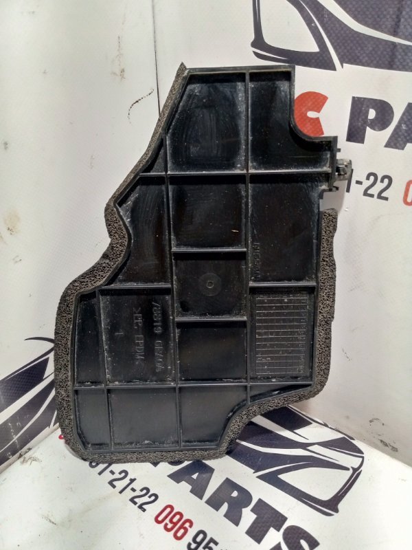 Накладка задняя Nissan Rogue T33 2.5 Накладка задняя Nissan Rogue T33 2.5