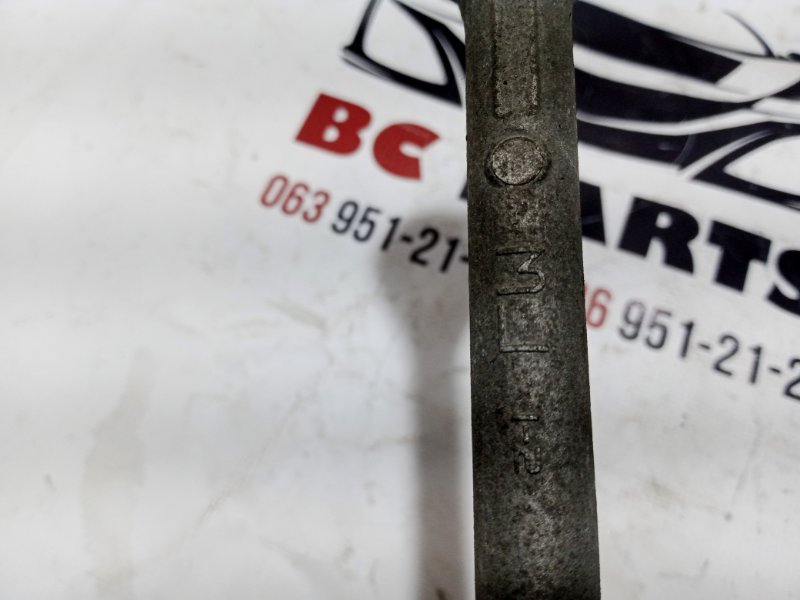 Стойка стабилизатора передняя левая Nissan Rogue T33 2.5