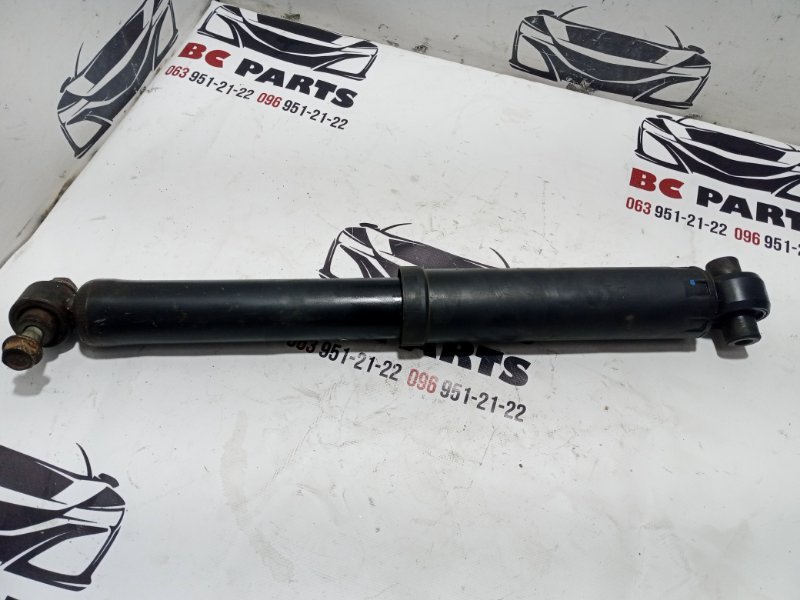 Амортизатор подвески задний Rogue 2018 T32 QR25 2.5