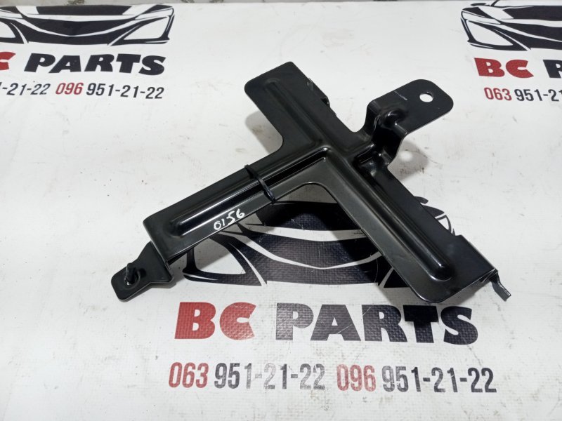Крепление аккумулятора Nissan Rogue 2022 T33 1.5 64866-6RA0B Б/У