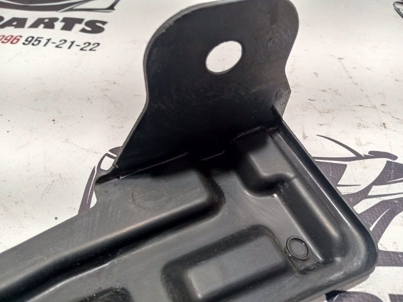 Защита двигателя передняя левая Rogue 2021 T33 2.5