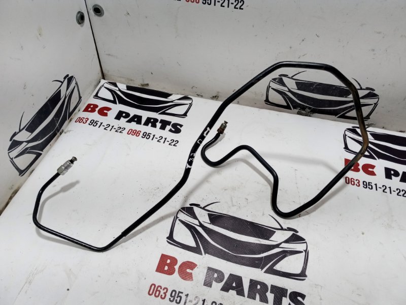 Трубка тормозная передняя правая Rogue 2018 T32 QR25 2.5