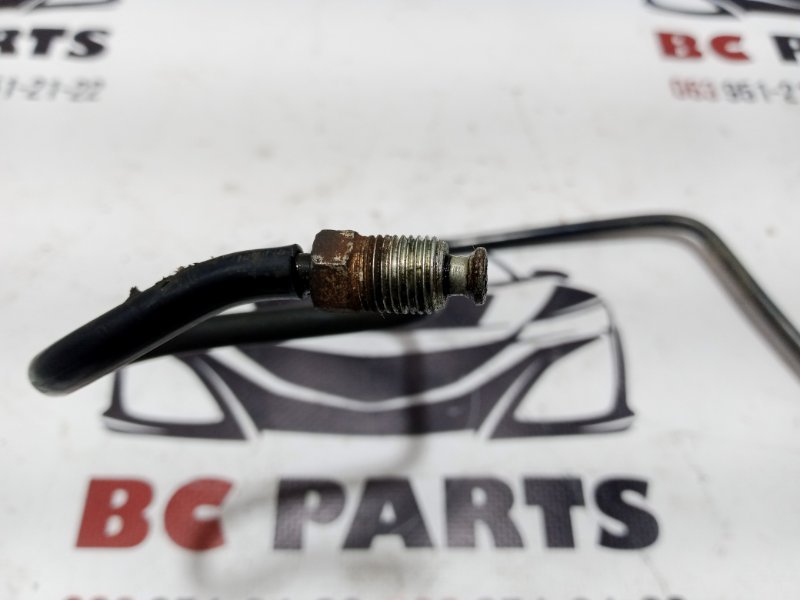 Трубка тормозная передняя правая Nissan Rogue T32 QR25 2.5