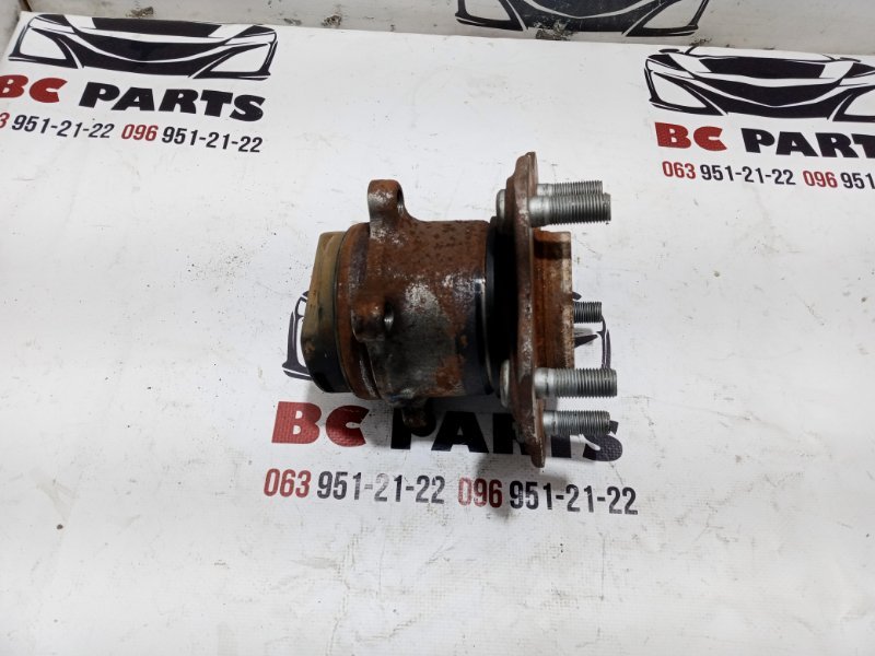 Ступица задняя Nissan Rogue T32 QR25 2.5