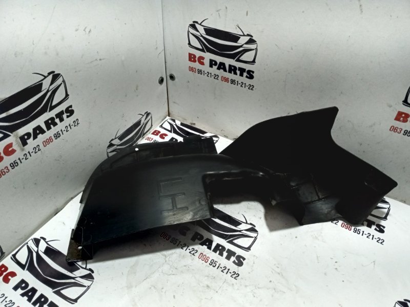 Защита бампера задняя левая Nissan Rogue T32 QR25 2.5