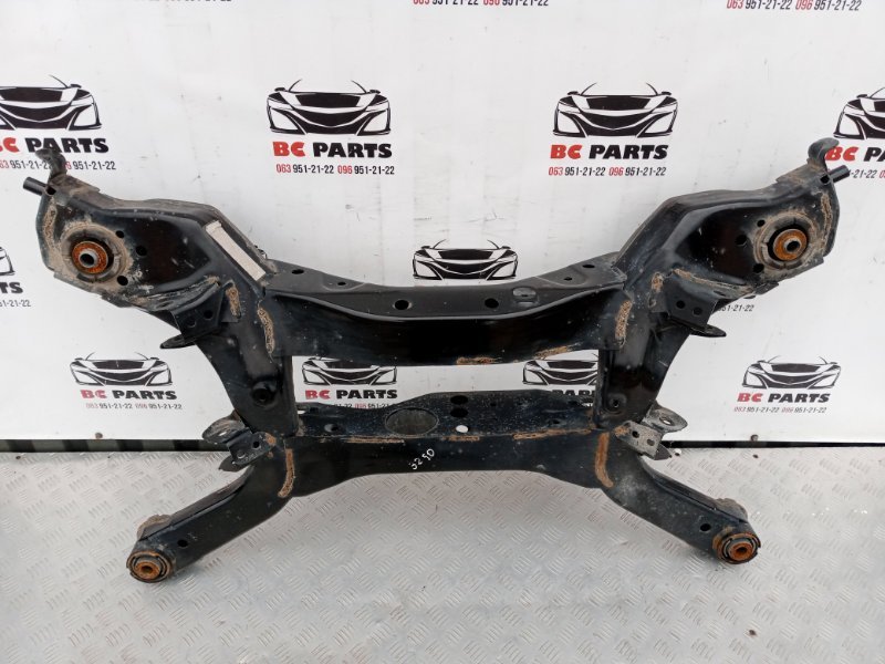 Подрамник задний Rogue 2021 T33 2.5