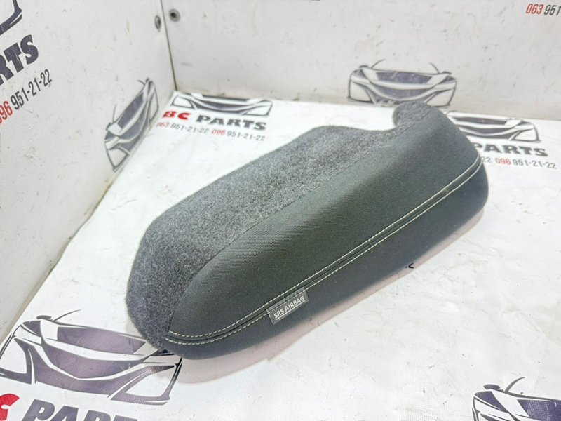 Подушка безопасности в сиденье задняя правая Rogue 2021 T33 2.5