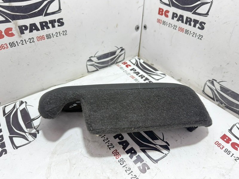 Подушка безопасности в сиденье задняя правая Rogue 2021 T33 2.5