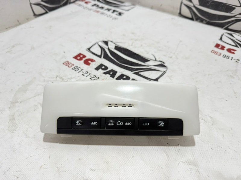 Плафон подсветки салона передний Nissan Kicks 2021 1.6 264305TA6A Б/У