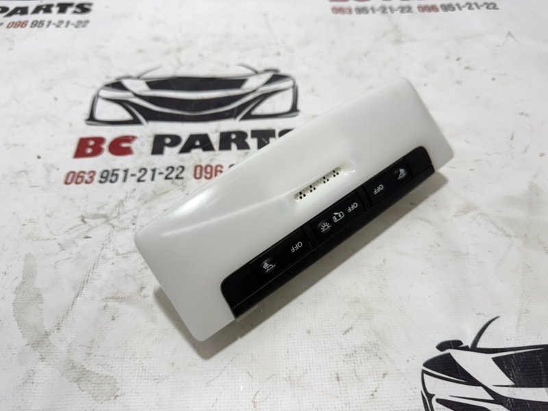 Плафон подсветки салона передний Nissan Kicks 1.6