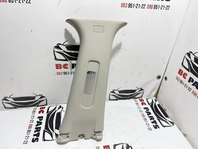 Накладка центральной стойки правая Nissan Kicks 2021 1.6 769135rl0b Б/У