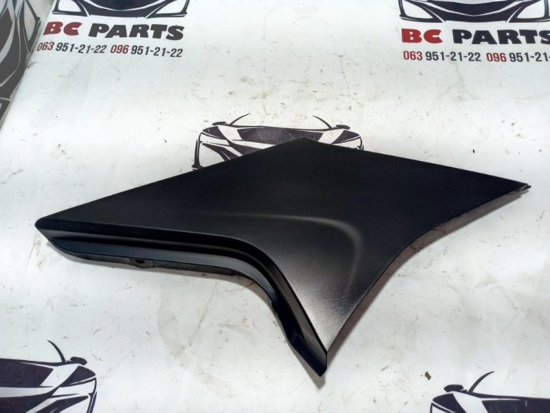 Накладка крыла задняя левая Nissan Kicks 2021 1.6 781275RB0A Б/У