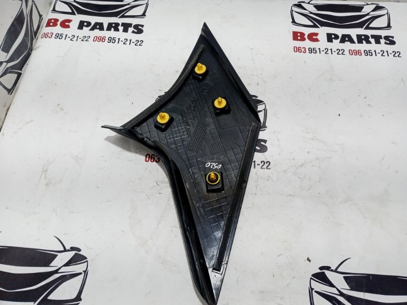 Накладка крыла задняя левая Kicks 2021 1.6