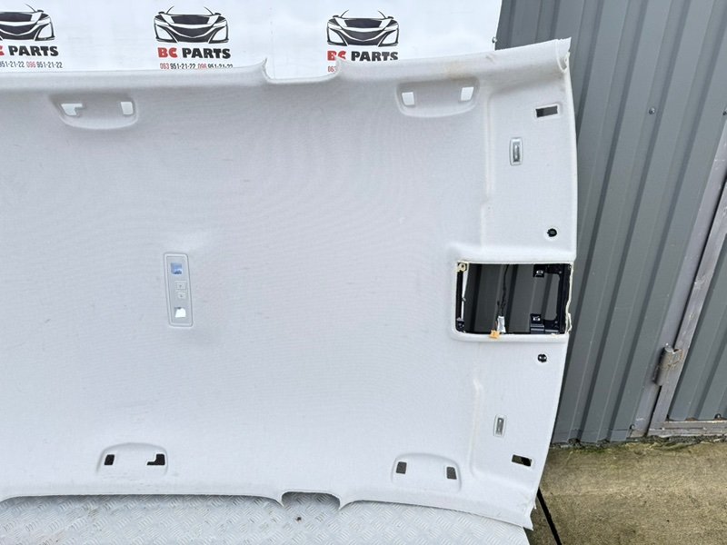 Обшивка потолка Tiguan 2020 2.0 Обшивка потолка Tiguan 2020 2.0