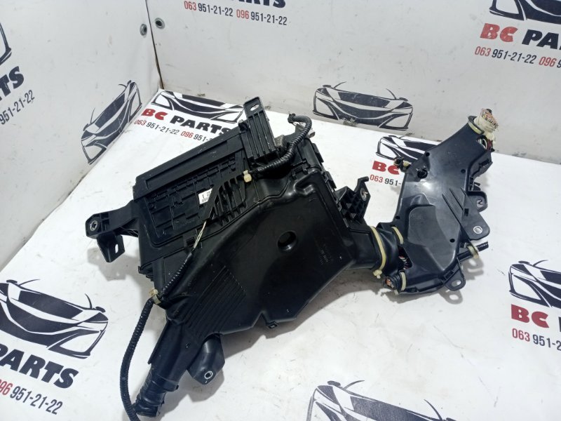 Блок предохранителей под капот RX 350 2012 3.5