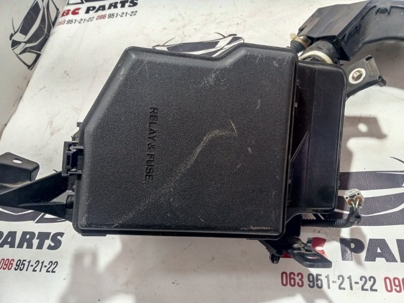 Блок предохранителей под капот RX 350 2012 3.5